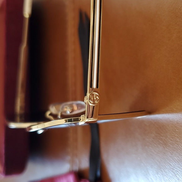 NWT Gucci Polarized Sunglasses and Gucci Case - Picture 7 of 9